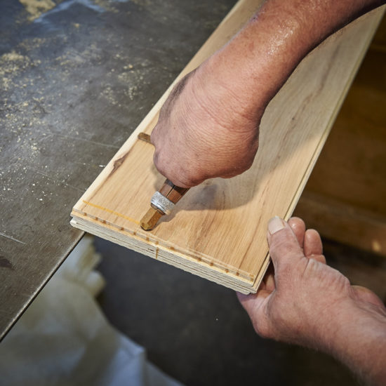 Hand inspection floor plank