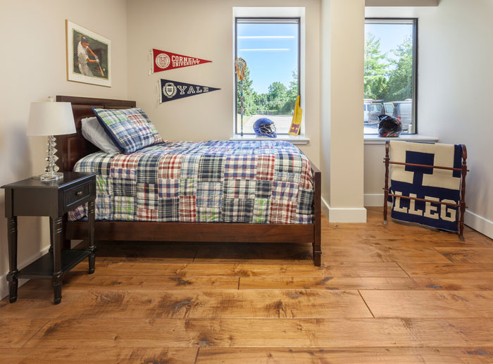 Engineered Wide Plank Flooring, What Are The Pros And Cons Of Engineered Hardwood